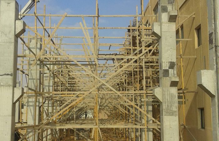 ٢٠١٥١٢١٠_١٠٠٢٠٧